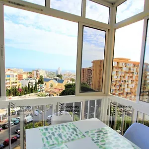 712 Iris - Vista Al Mar - A 10 Min De La Playa Caminando Y 5 Min Del Centro , Benalmadena Spain