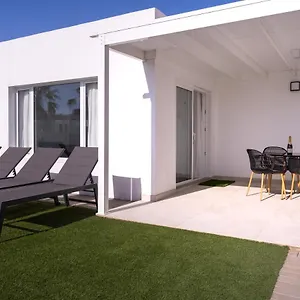 Villa Rooms&suites Princesa Mercedes, Puerto del Carmen (Lanzarote)